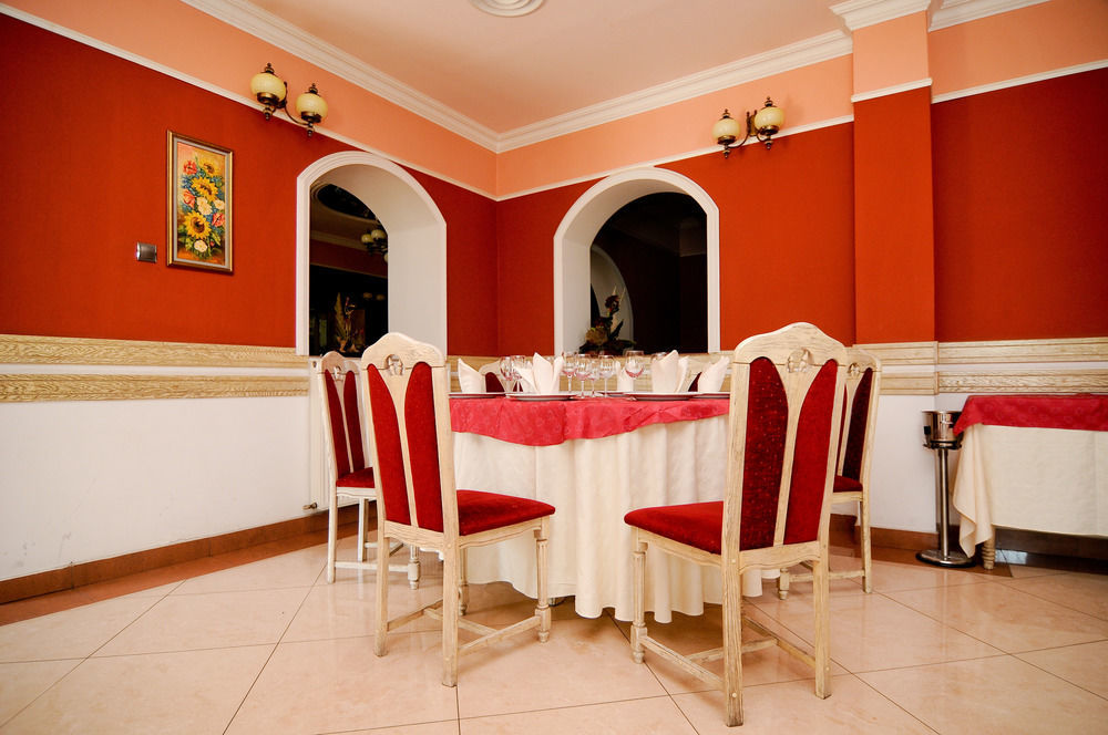 Pension La Cupola Târgu-Mureş エクステリア 写真