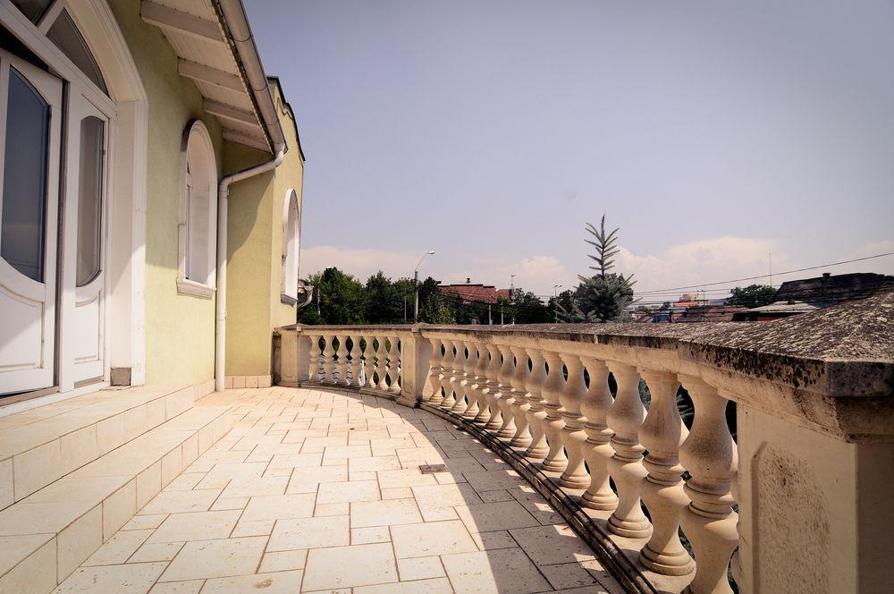 Pension La Cupola Târgu-Mureş エクステリア 写真