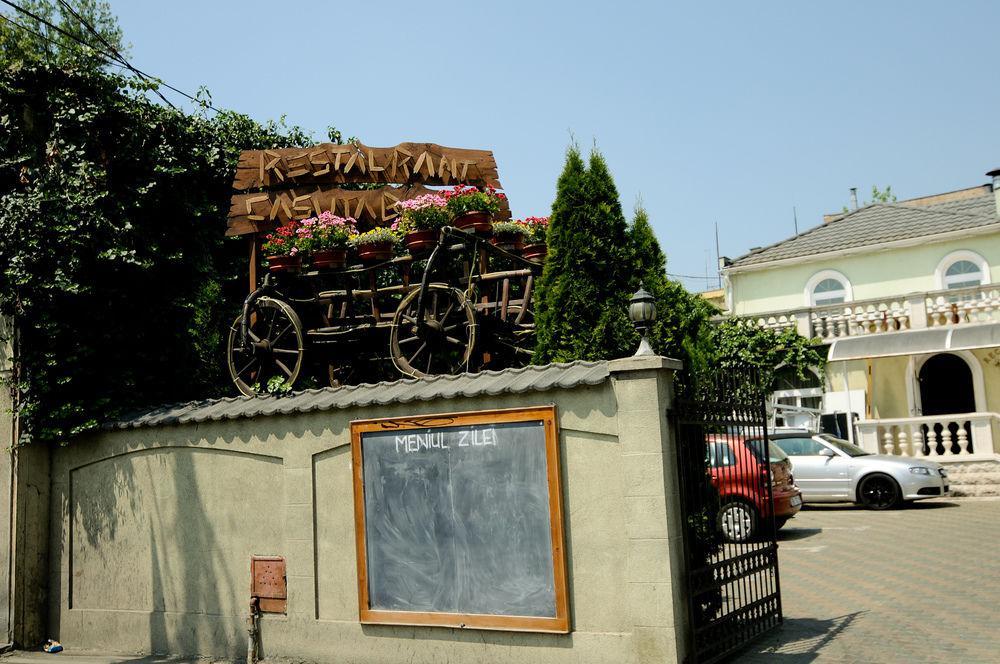 Pension La Cupola Târgu-Mureş エクステリア 写真