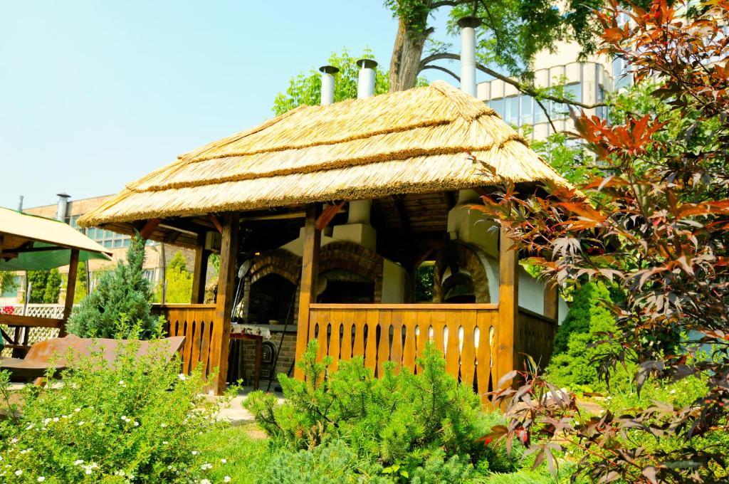 Pension La Cupola Târgu-Mureş エクステリア 写真