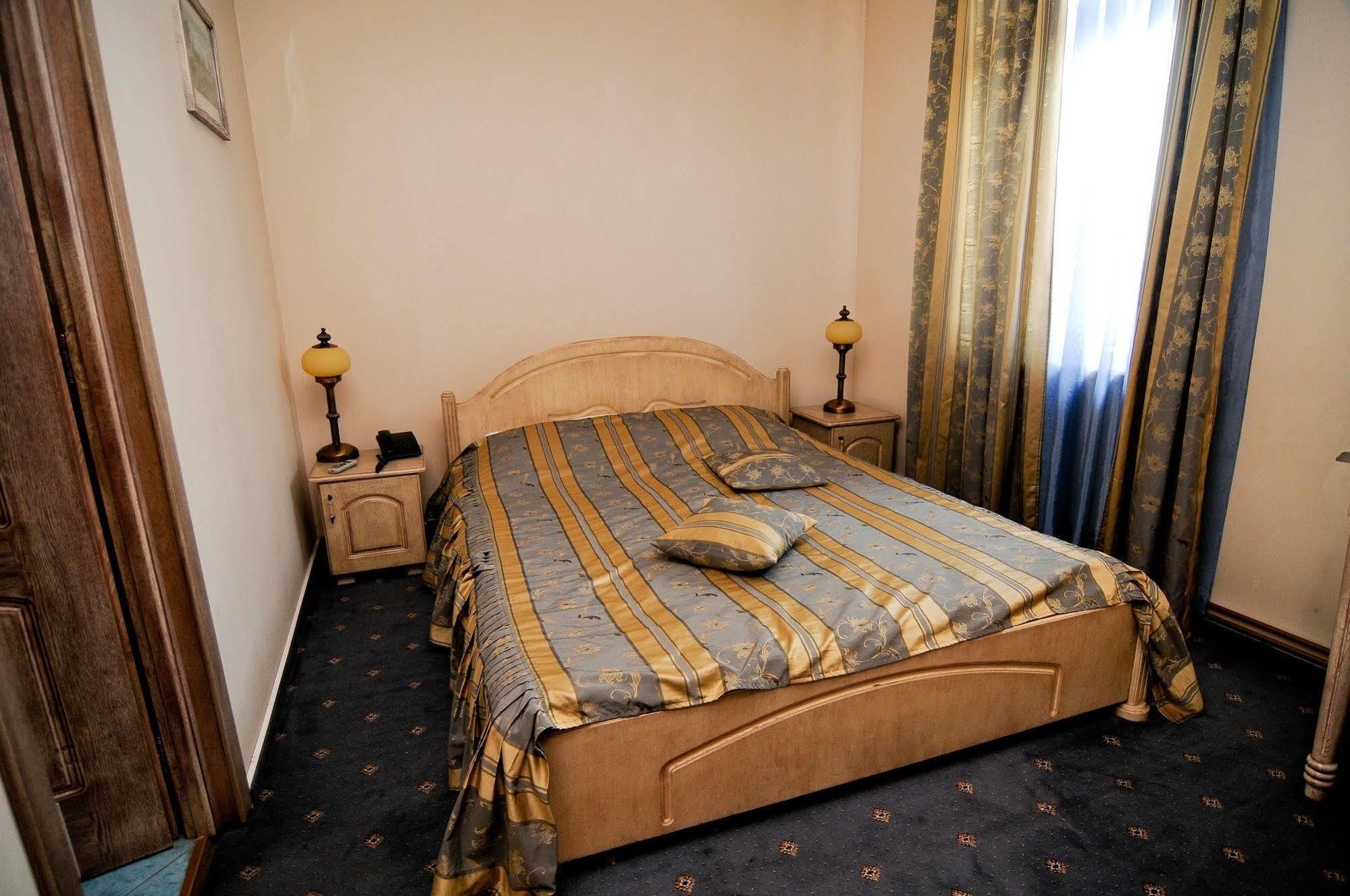 Pension La Cupola Târgu-Mureş エクステリア 写真